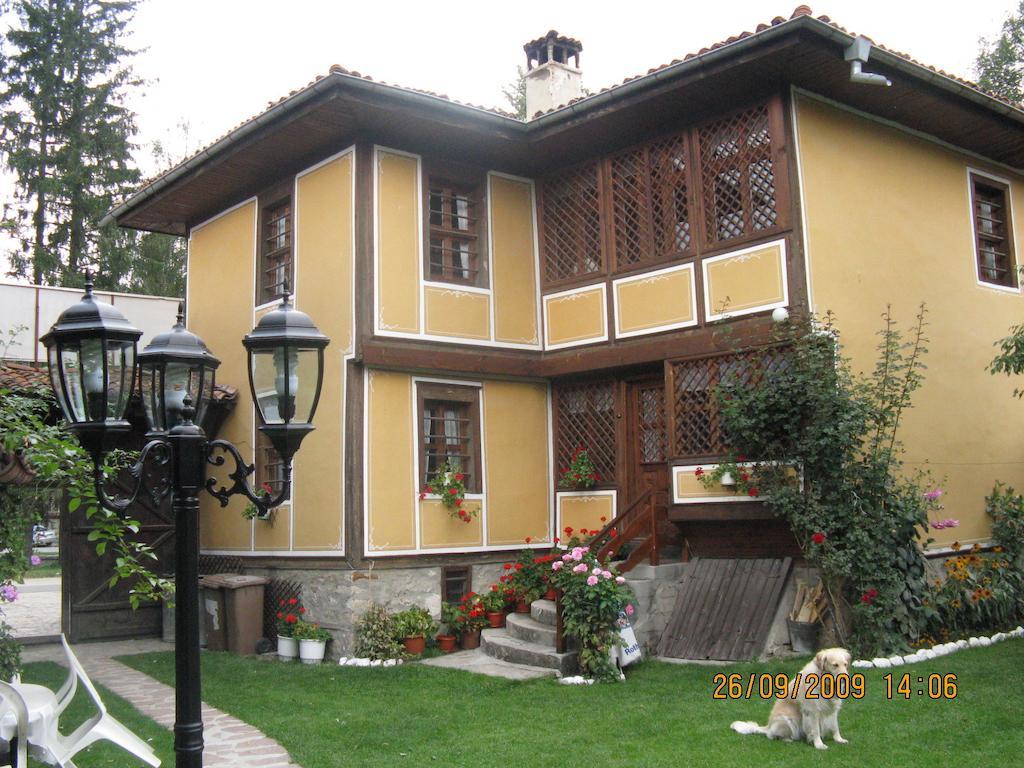 Family Hotel Kalina Kopriwschtiza Exterior foto